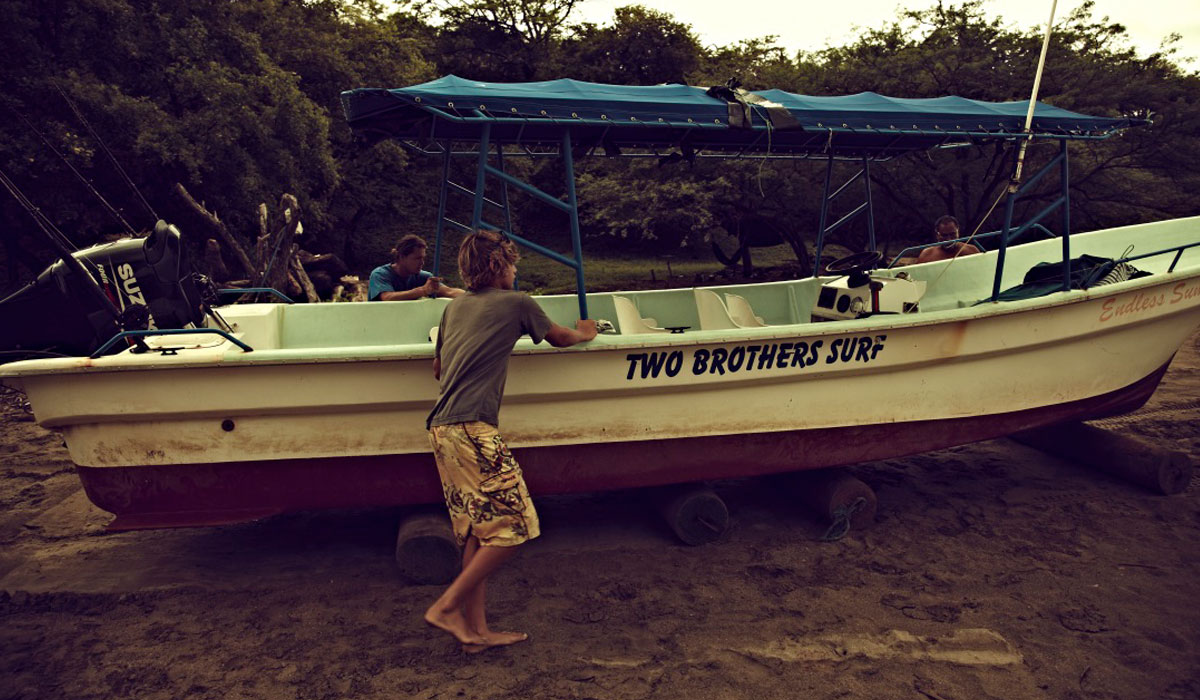 Two Brothers Surf Resort