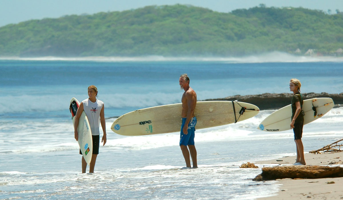 Two Brothers Surf Resort