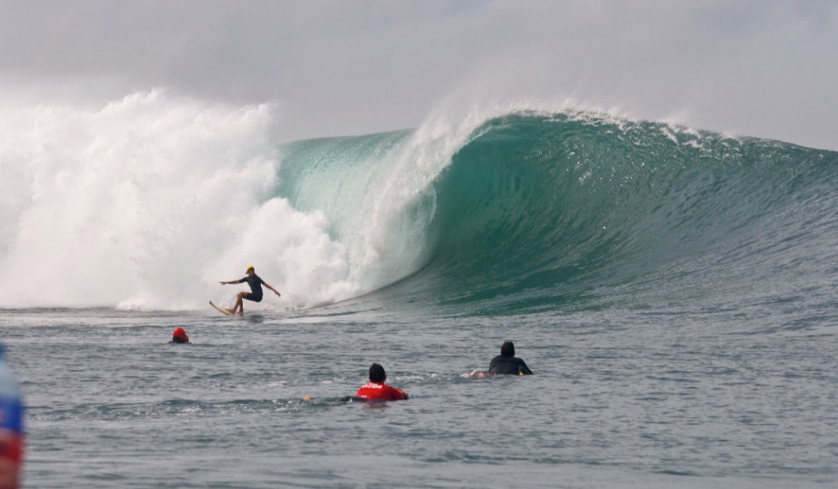 Two Brothers Surf Resort